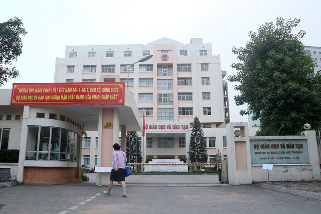 Cua hang yen sao ha noi cao cap gan bo giao duc va dao tao so 49 pho dai co viet