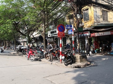 Cua hang yen sao ha noi gan pho au trieu