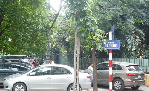 cua hang yen sao chat luong tai ha noi gan pho da tuong