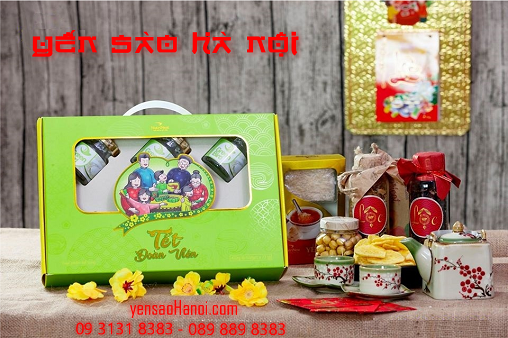 qua tang tet yen sao co ban san tai cua hang yen sao ha noi gan pho le phung hieu